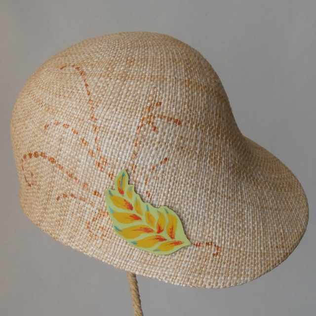 SHIRAKURA baobab バオ草・ハンドペイントキャップ　日本橋三越